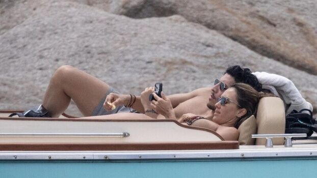 Jessica alba  page leaked private photo uncensored HD quality