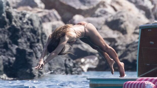 Jessica alba  page leaked private photo uncensored HD quality