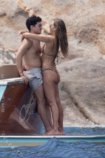 Jessica alba  page leaked private photo uncensored HD quality