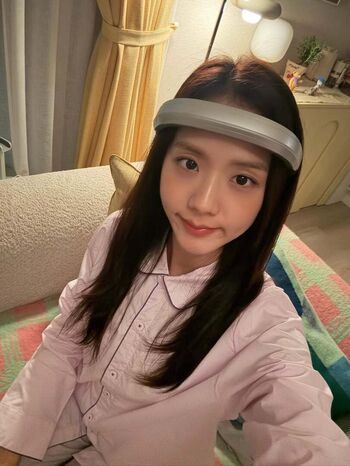 Jisoo  page leaked private photo uncensored HD quality