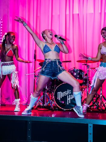 Jojo siwa page leaked private photo uncensored HD quality