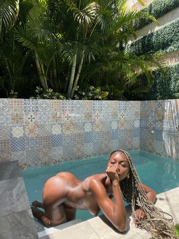 Juiicyyyfruit leaked private photo uncensored HD quality