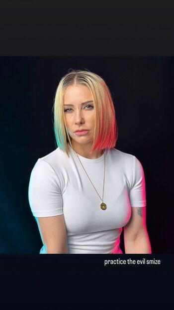 Julia hardy leaked private photo uncensored HD quality