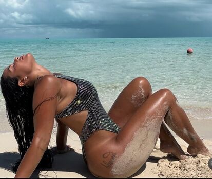 Katya elise henry  page leaked private photo uncensored HD quality