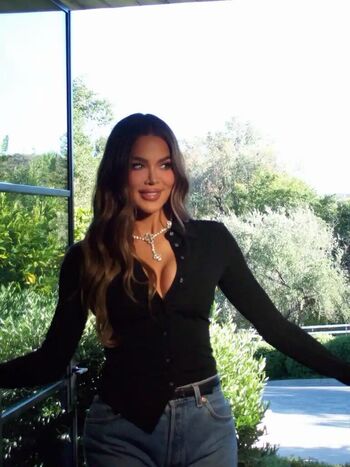 Khloe kardashian  page leaked private photo uncensored HD quality