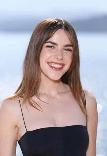 Kiernan shipka  page leaked private photo uncensored HD quality