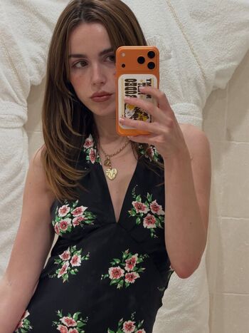 Kiernan shipka  page leaked private photo uncensored HD quality
