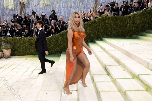 Kim kardashian  page leaked private photo uncensored HD quality