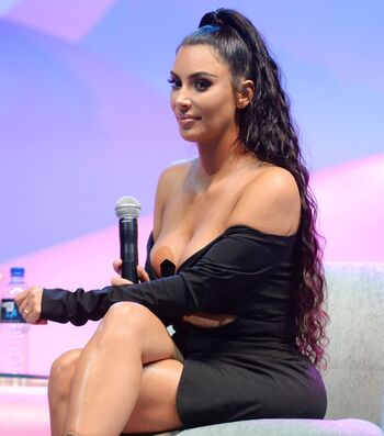 Kim kardashian  page leaked private photo uncensored HD quality