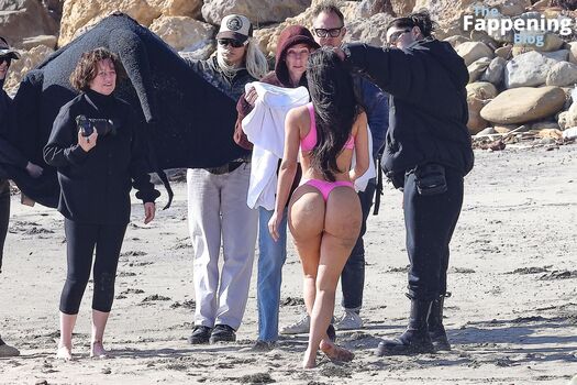 Kim kardashian  page leaked private photo uncensored HD quality