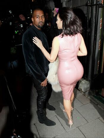 Kim kardashian  page leaked private photo uncensored HD quality