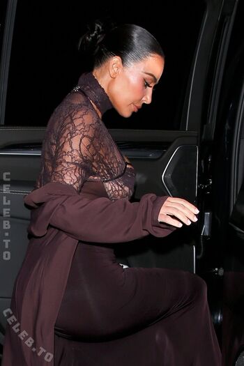 Kim kardashian  page leaked private photo uncensored HD quality