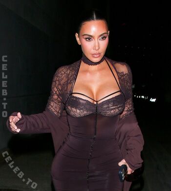 Kim kardashian  page leaked private photo uncensored HD quality