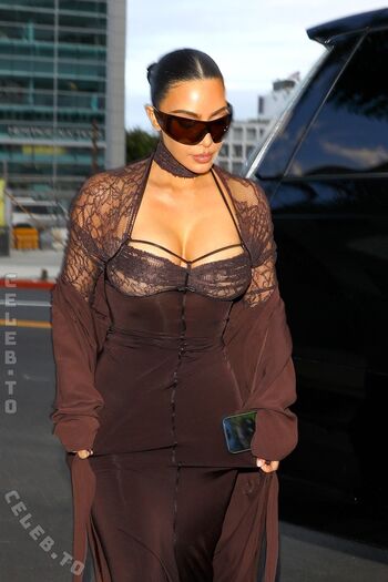 Kim kardashian  page leaked private photo uncensored HD quality