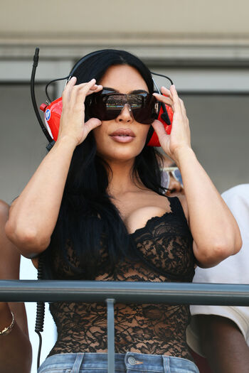 Kim kardashian leaked private photo uncensored HD quality