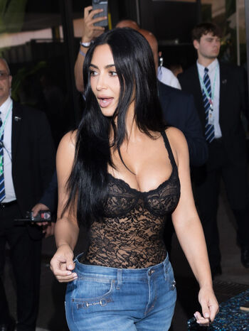 Kim kardashian leaked private photo uncensored HD quality