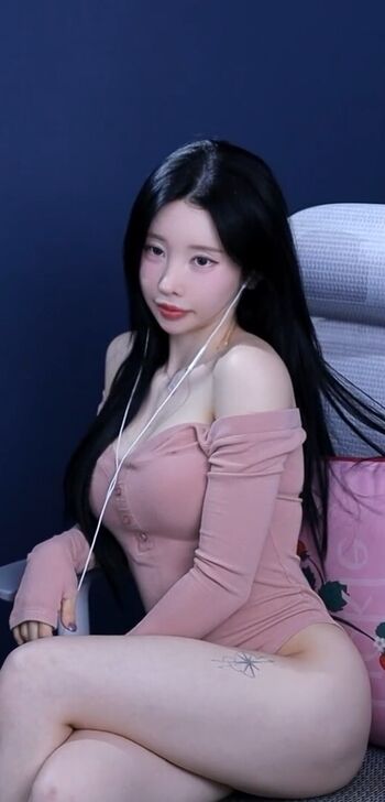 Kim yu page leaked private photo uncensored HD quality