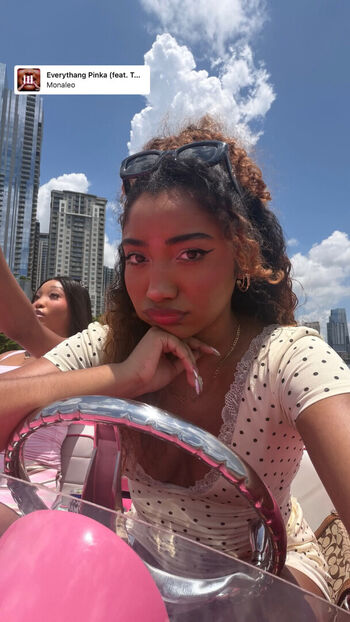 Krystalogy leaked private photo uncensored HD quality