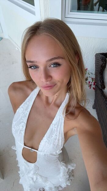 Kyla dodds  page leaked private photo uncensored HD quality