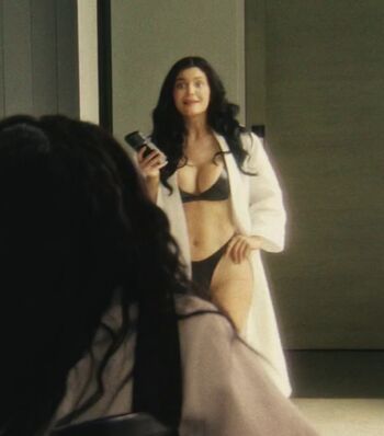 Kylie jenner  page leaked private photo uncensored HD quality
