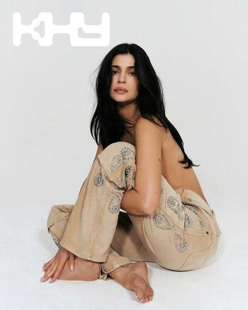 Kylie jenner  page leaked private photo uncensored HD quality