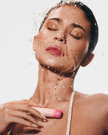 Kylie jenner  page leaked private photo uncensored HD quality