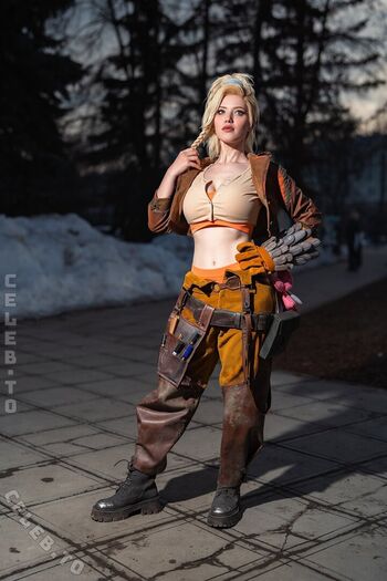 Lada lyumos  page leaked private photo uncensored HD quality