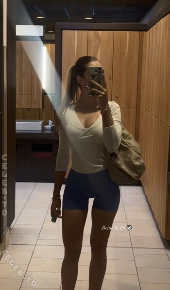 Laura marie soons page leaked private photo uncensored HD quality