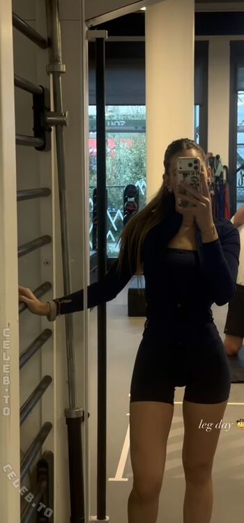 Laura marie soons page leaked private photo uncensored HD quality