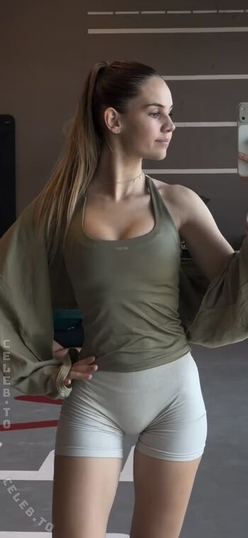 Laura marie soons page leaked private photo uncensored HD quality
