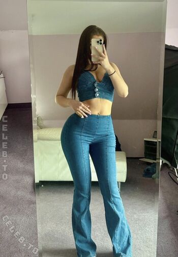 Lauralianajane page leaked private photo uncensored HD quality