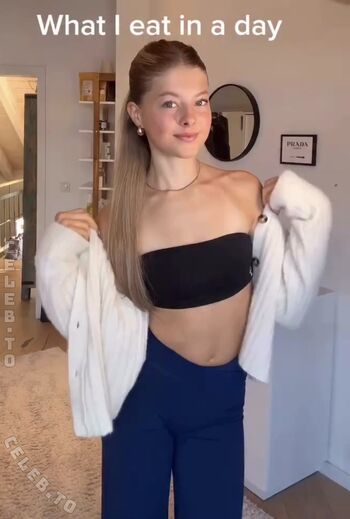 Lea alena page leaked private photo uncensored HD quality