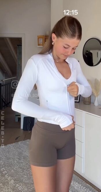 Lea alena page leaked private photo uncensored HD quality