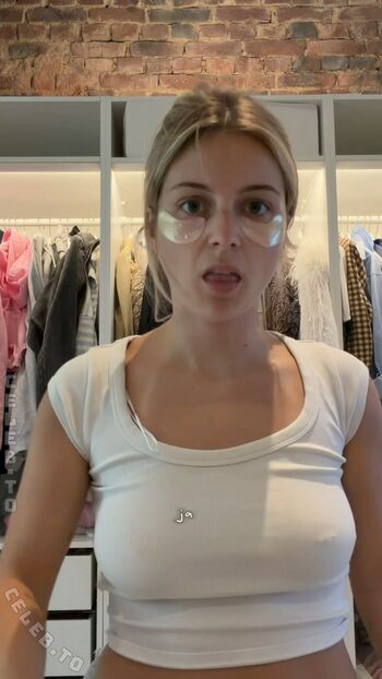 Lea breuer page leaked private photo uncensored HD quality