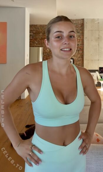 Lea breuer page leaked private photo uncensored HD quality