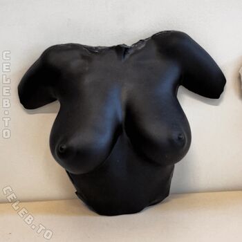 Leila lowfire leaked private photo uncensored HD quality