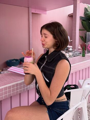 Leyla afshonkar leaked private photo uncensored HD quality
