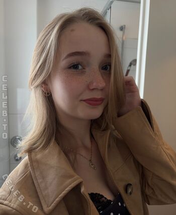 Lilly schaper page leaked private photo uncensored HD quality
