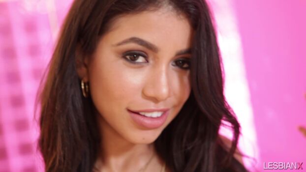 Lilveronicar page leaked private photo uncensored HD quality