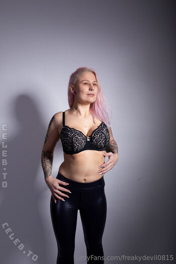 Lisa joanne page leaked private photo uncensored HD quality