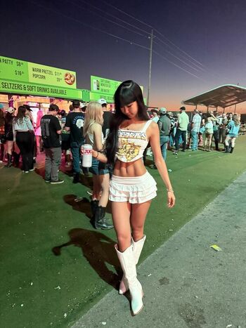 Lisha li page leaked private photo uncensored HD quality