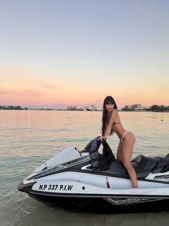 Lisha li leaked private photo uncensored HD quality