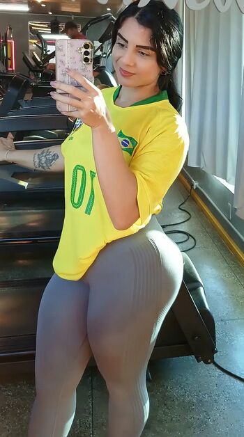 Mackssine telles leaked private photo uncensored HD quality