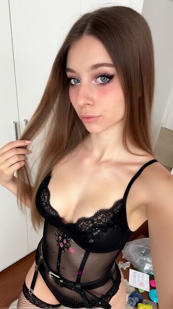 Maja ciesielska page leaked private photo uncensored HD quality