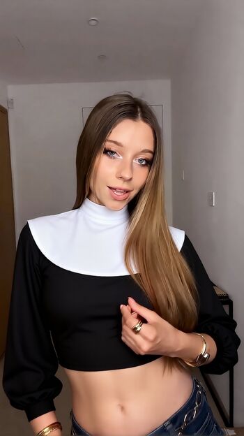 Maja ciesielska page leaked private photo uncensored HD quality