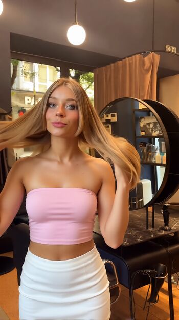 Maja ciesielska page leaked private photo uncensored HD quality