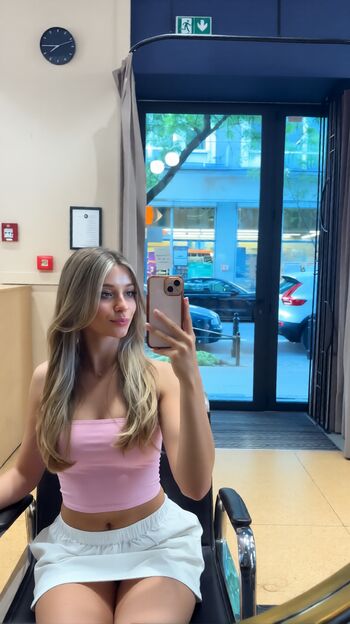 Maja ciesielska page leaked private photo uncensored HD quality