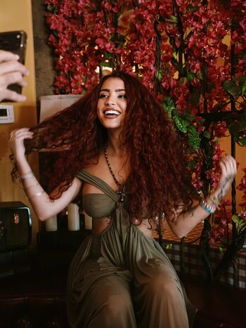 Malu trevejo  page leaked private photo uncensored HD quality
