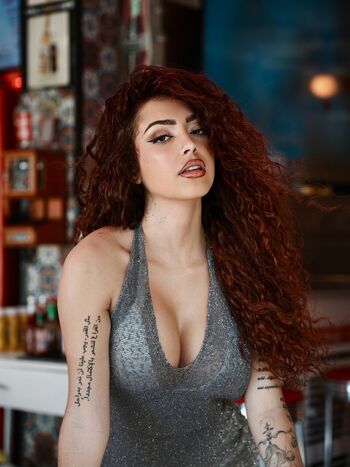 Malu trevejo  page leaked private photo uncensored HD quality