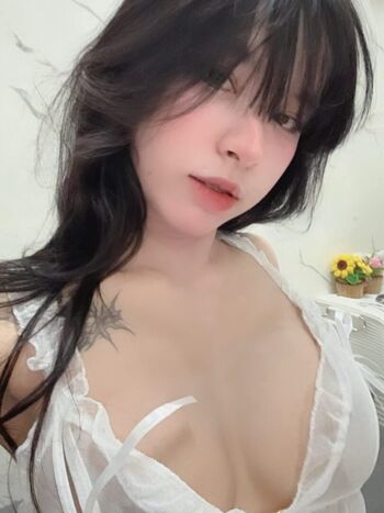 Mayyy leaked private photo uncensored HD quality